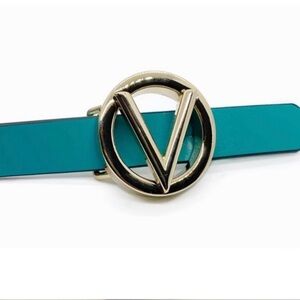 NWT AUTHENTIC VALENTINO BELT SIZE MEDIUM